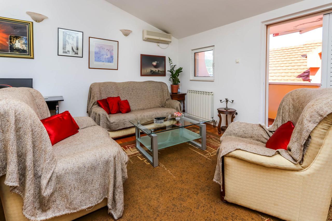 Apartment Mario Budva Luaran gambar