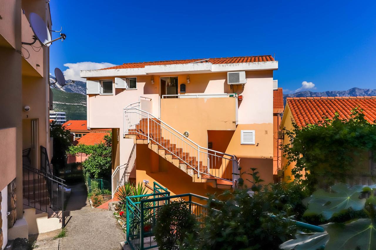 Apartment Mario Budva Luaran gambar